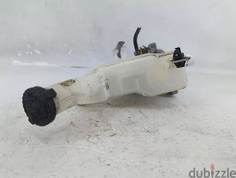 nissan sunny 2015 model brake cylinder and music box 1