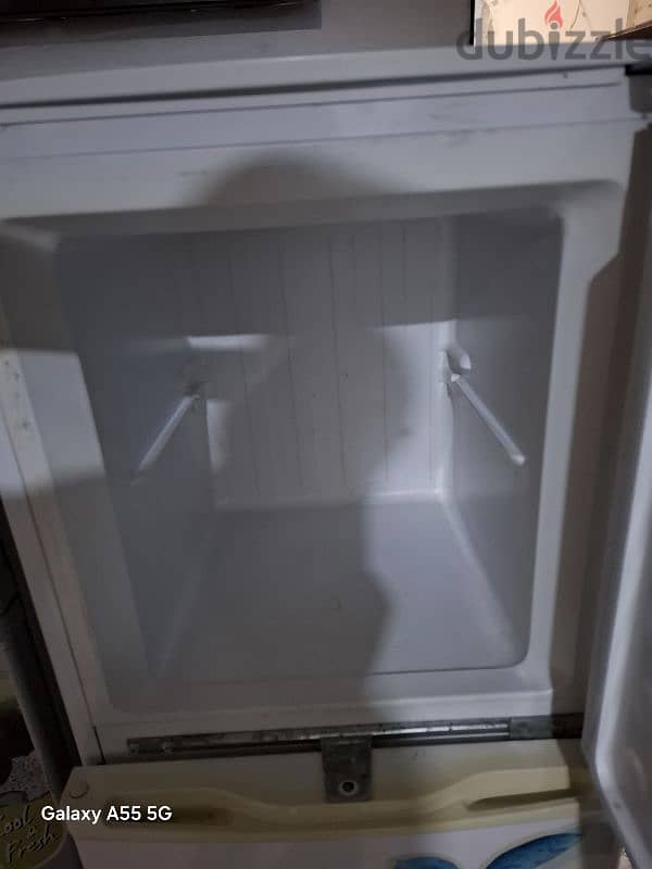 urgent sell good cooling good condition 2