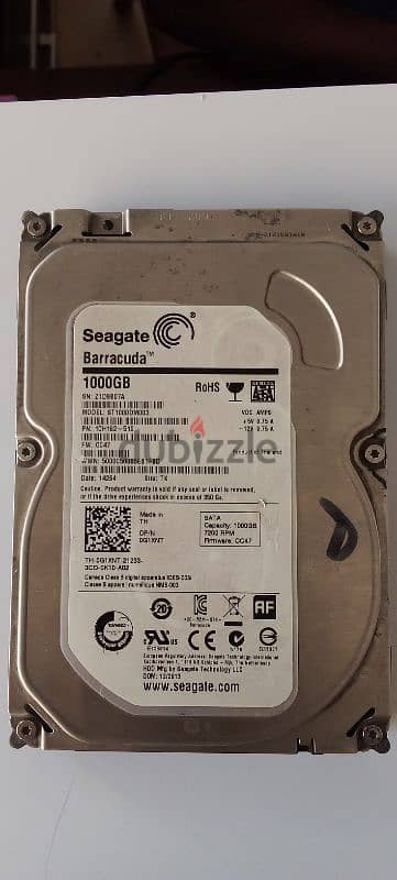 LOOKING SEAGATE HARD DISK 1000 GB