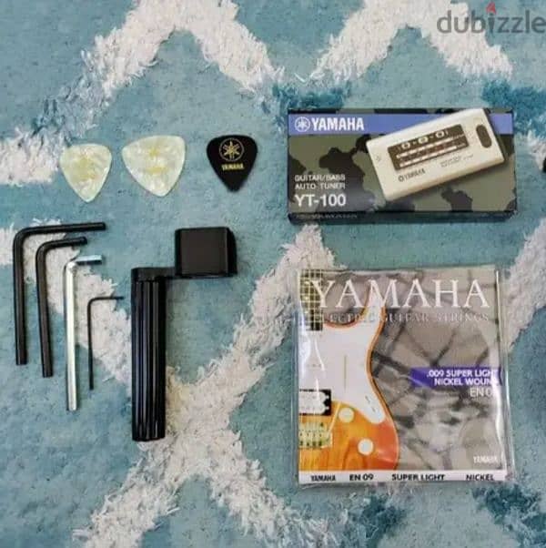 Yamaha Electric guitar with amplifier and other Accessories 4