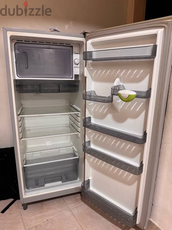 used Midea single door fridge 0