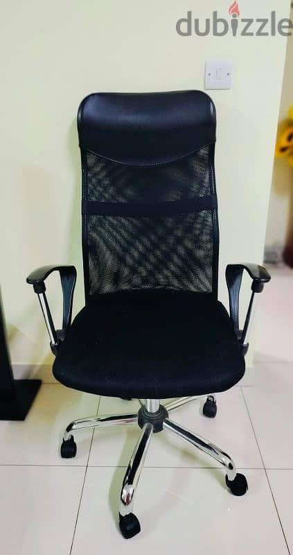 Rarely used Office chair for sale 0