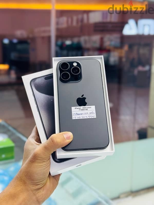 iPhone 15 pro max 256Gb only Esim connect 0 cycle count 0