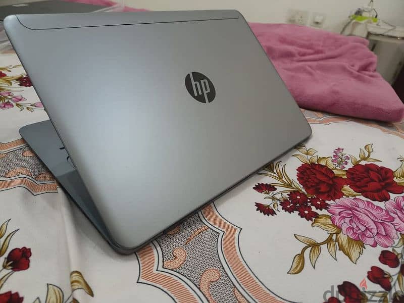 لابتوب من العملاق الأمريكي HP 1