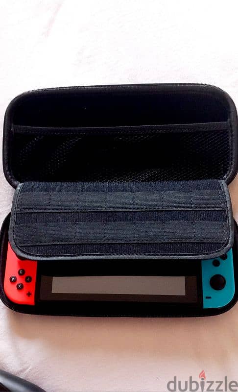 NINTENDO SWITCH AND ACCESSORIES 1