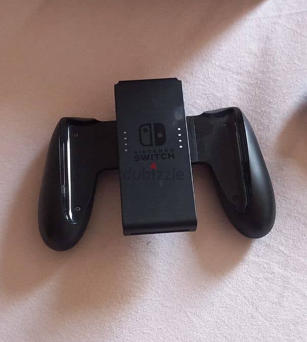 NINTENDO SWITCH AND ACCESSORIES 3