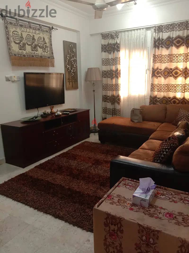 furnished appartment in the main alkhod sooq infront line 1