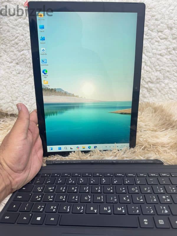 Microsoft surface Pro 7+ core i7 11th Genration 2