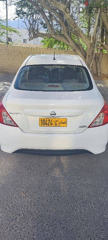 Nissan Sunny 2015 0