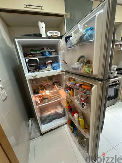 Refrigerator