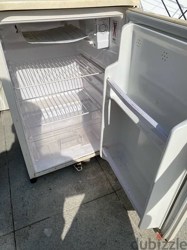 small fridge for sell 2