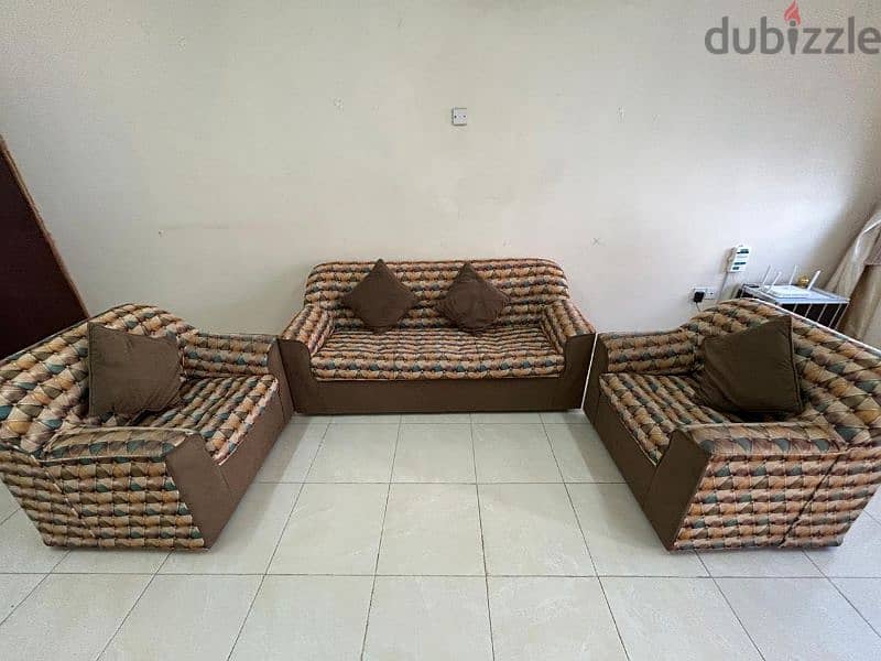 5 SEATER SOFA SET 1