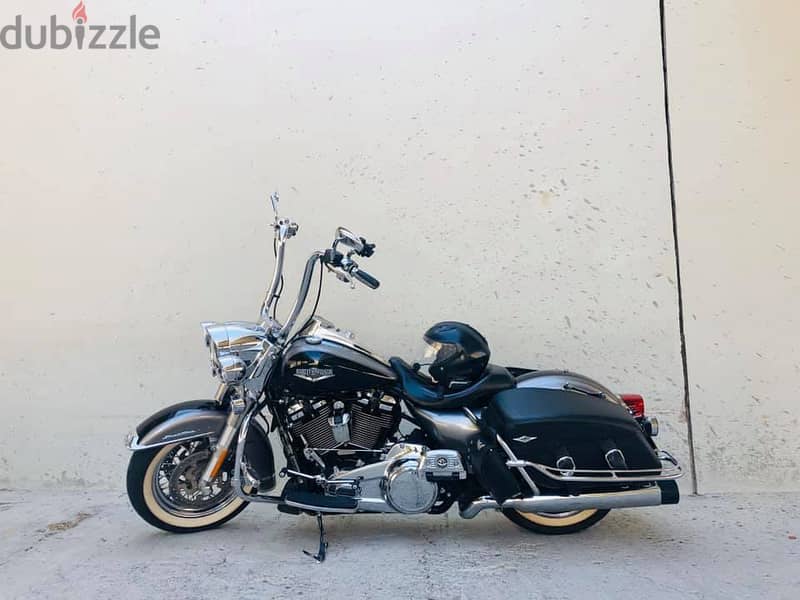 2017 Harley-Davidson Road King Classic – Purchased from Oman Dealer 4