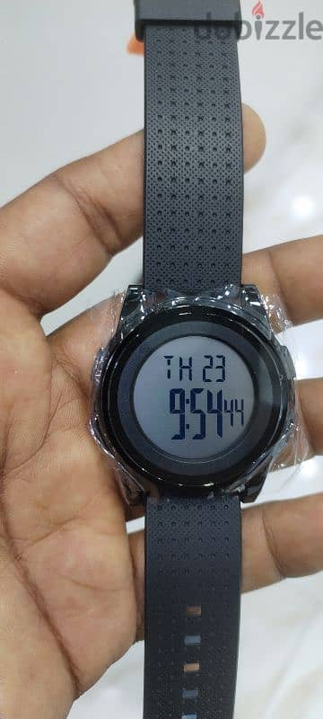 good quality original . one year warranty 5