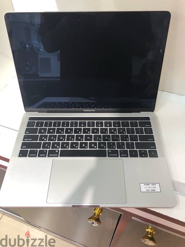 MacBook MacBook Pro and MacBook Air 13