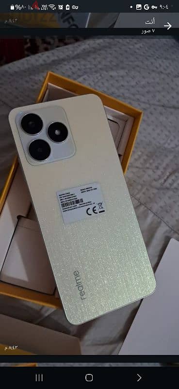 Realme C53 256 GB 8GB Ram Gold color 5