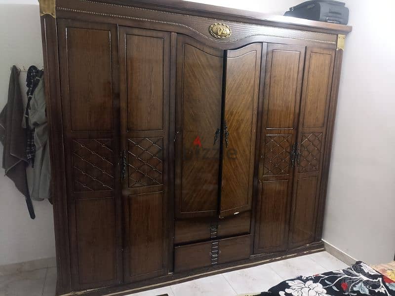 furnitures in a good condition 1