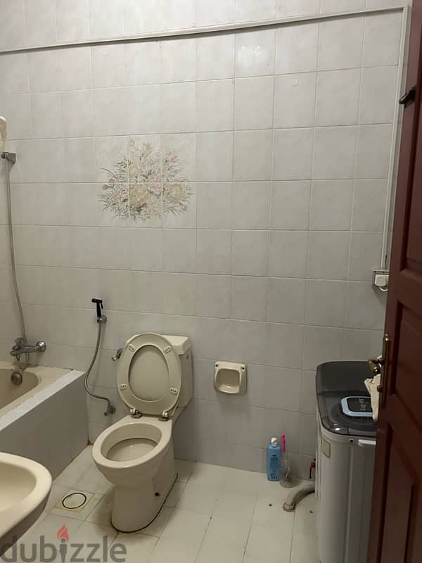 room for rent 18th nov road 5