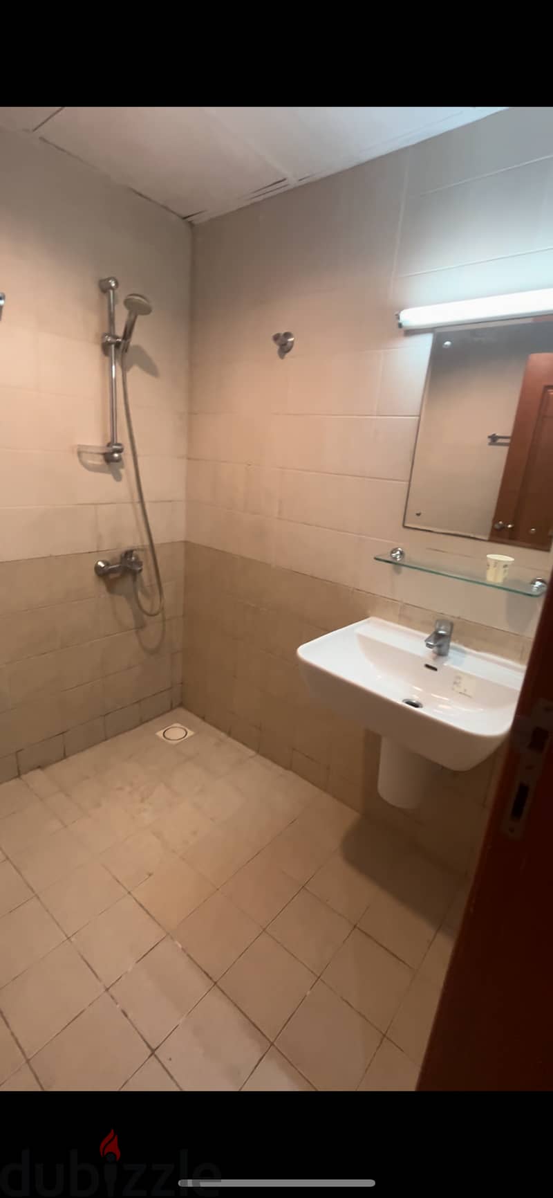 Single Bedroom available at Al Ghobra near nizam restaurant 2