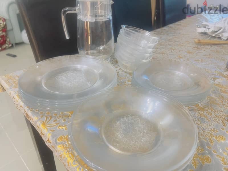 Luminarc plate set not used much 0