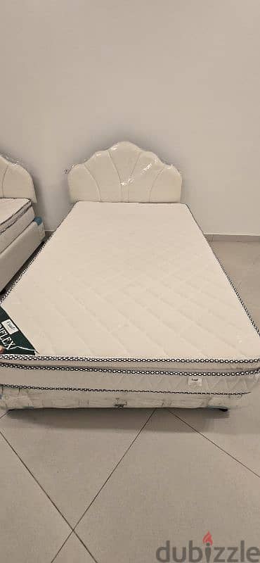 Two single Beds with mattress