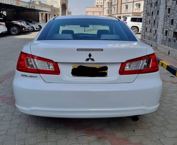 Mitsubishi Galant 2013 0