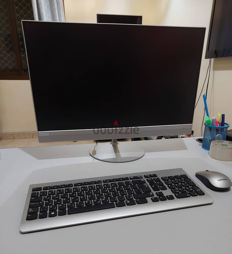 Lenovo All-in-One Desktop computer 4