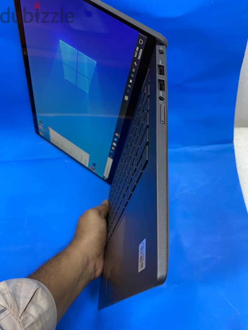 10th GENERATION CORE I7 16GB RAM 512GB SSD 14 INCH  TOUCH SCREEN 4