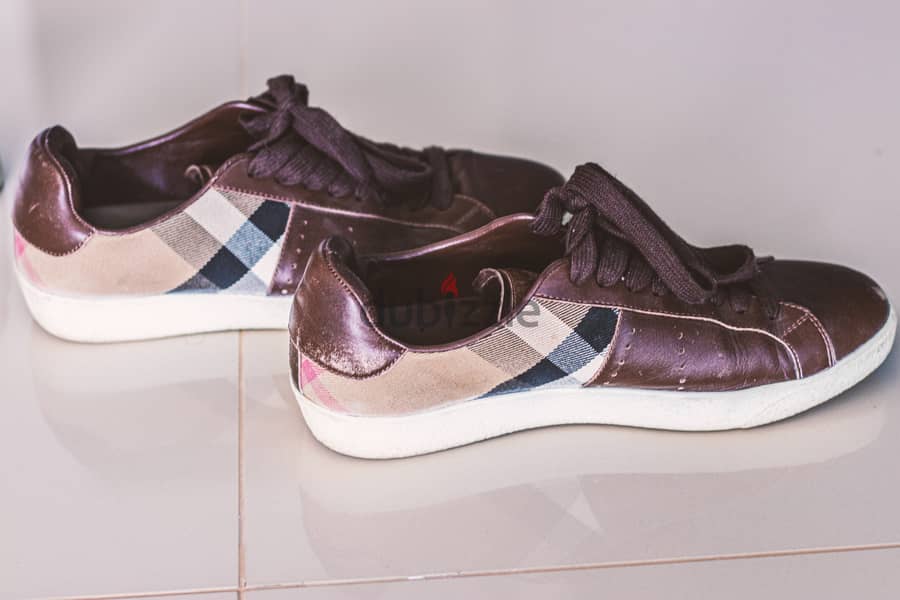 Burberry Shoe 0