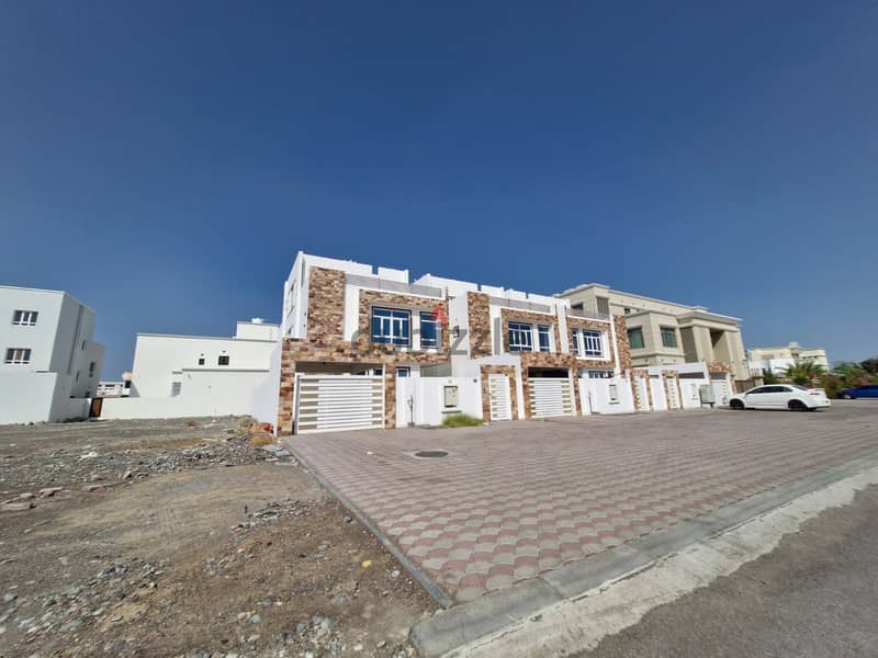 4 BR + Maid’s Room Spacious Villa in Al Khoud Close to SQU 0