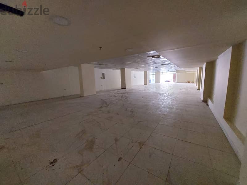 600 SQM Commercial Space FOR RENT Al Khuwair Main Road MPC03 5