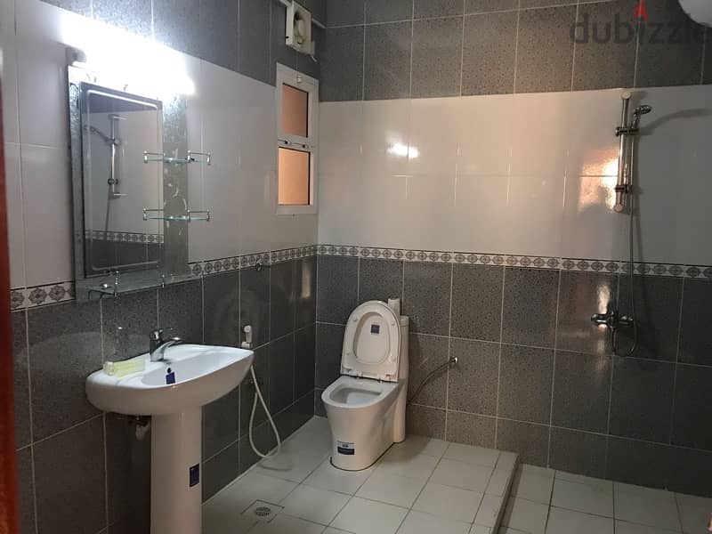 Flat near LuLu Hypermarket Alamrat 8