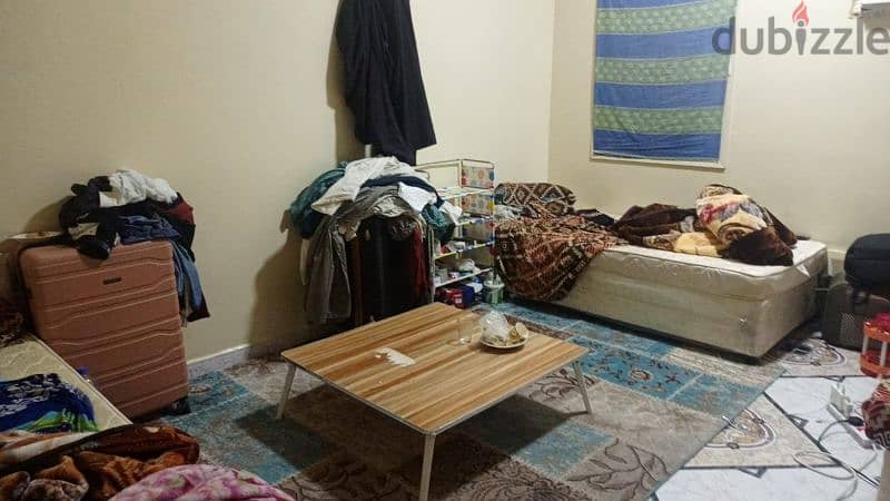 bed space availavle for rent 0