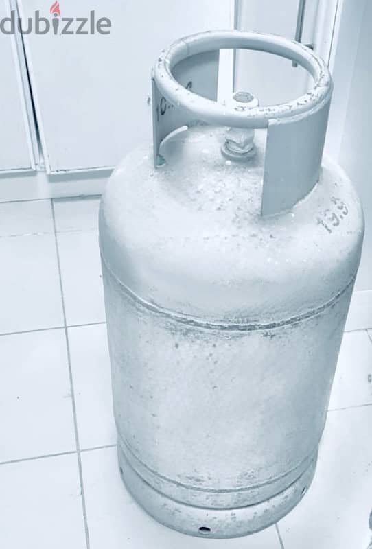 GAS CYLINDER WITH DELIVERY 0