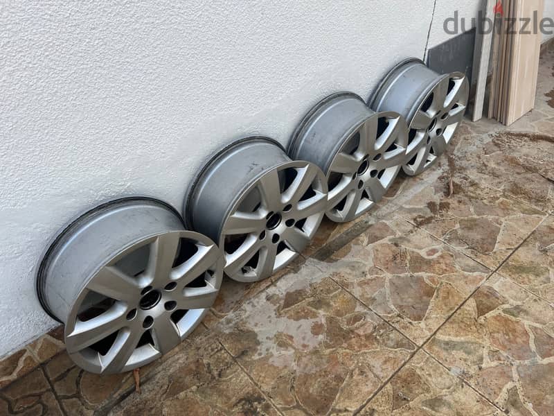 17" Alloy Wheels 4 pcs 2