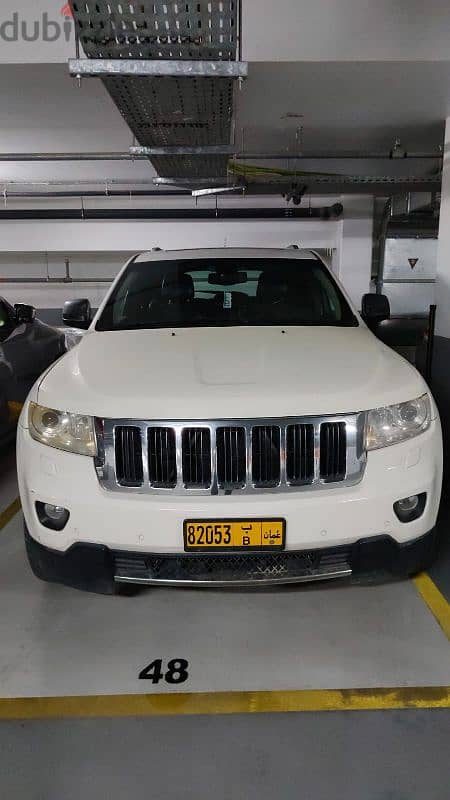 Jeep Grand Cherokee 2012 panorama 0