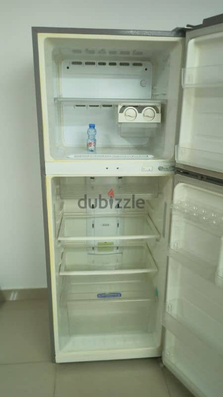 Samsung Refrigerator for sale - Al khoud 6 4