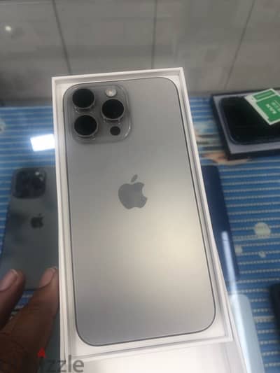 iPhone 15 pro max 256gb