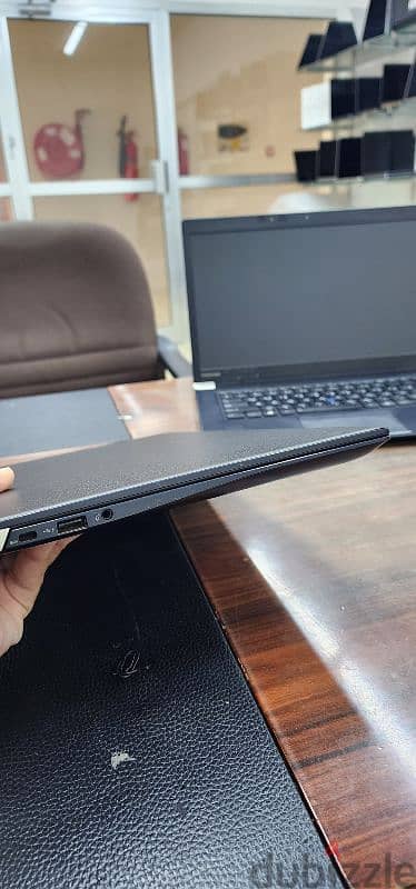 Toshiba Portage x40-D core i7 8th Gen ultraslim 4