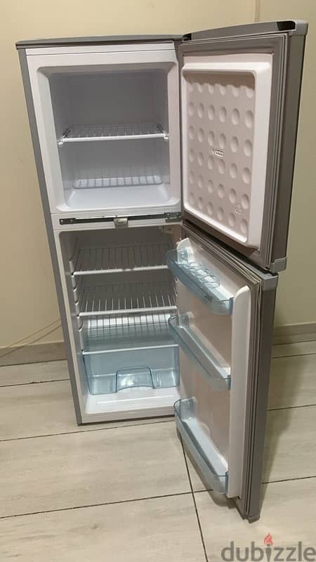 Double door fridge & cooking range 2