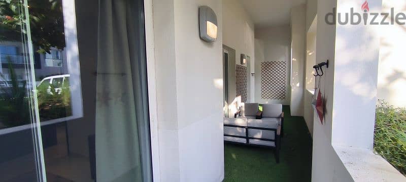 Furnished 2 bedroom apartment in Al Mouj 9