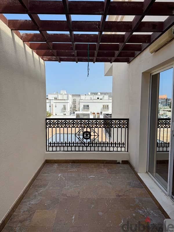 villa for rent in bousher al Muna 11