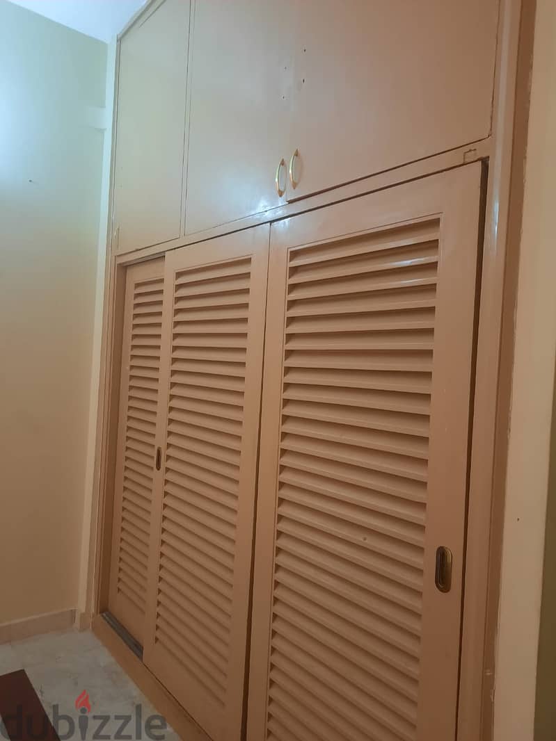 Single Attached Bath + Room Available for professional lady 1