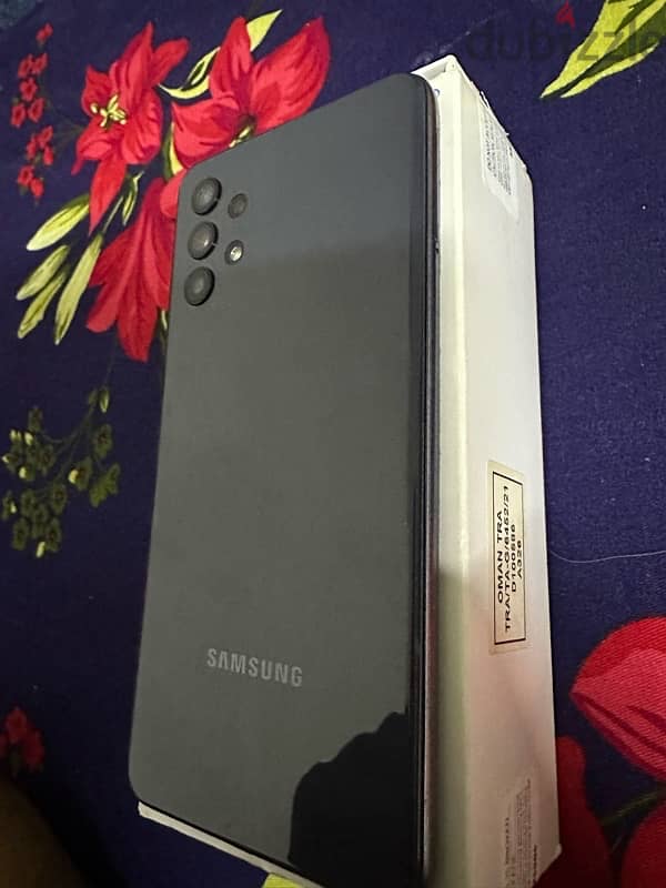 Samsung A32 5g good condition read description 1