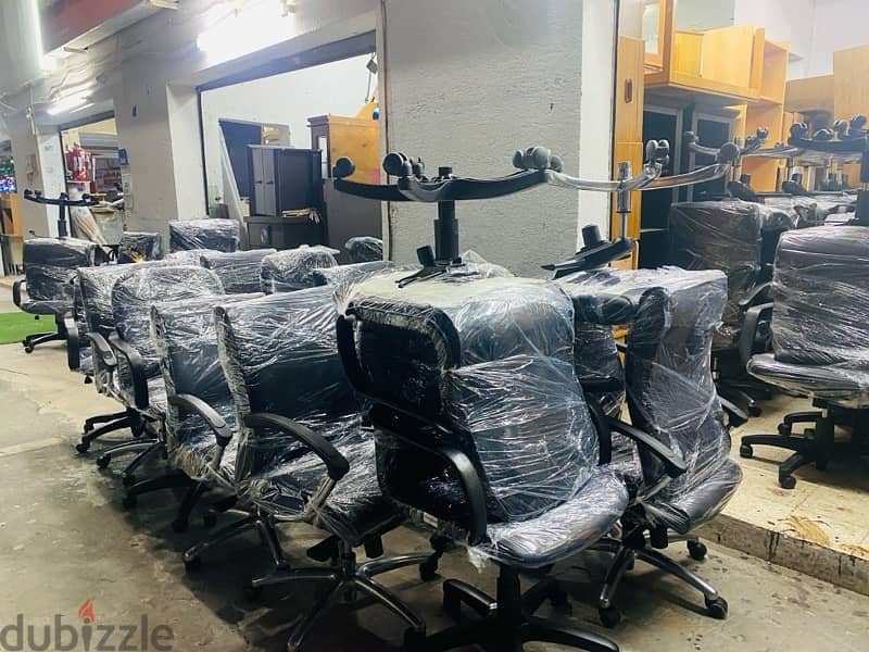 Executive office chairs refurbished at Mutrah more than 150pcs 1