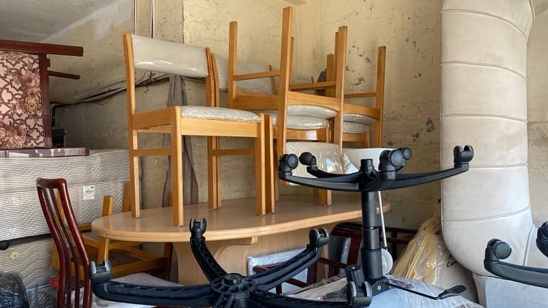 Dining Chairs Wooden Heavy Duty 250pcs for sale 1