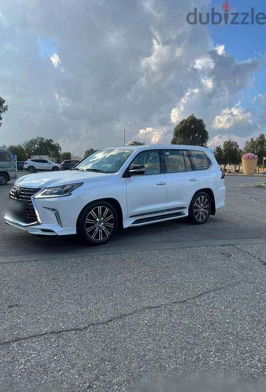 Lexus LX-Series 570 2021 0