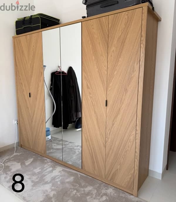 6 door cupboard 0