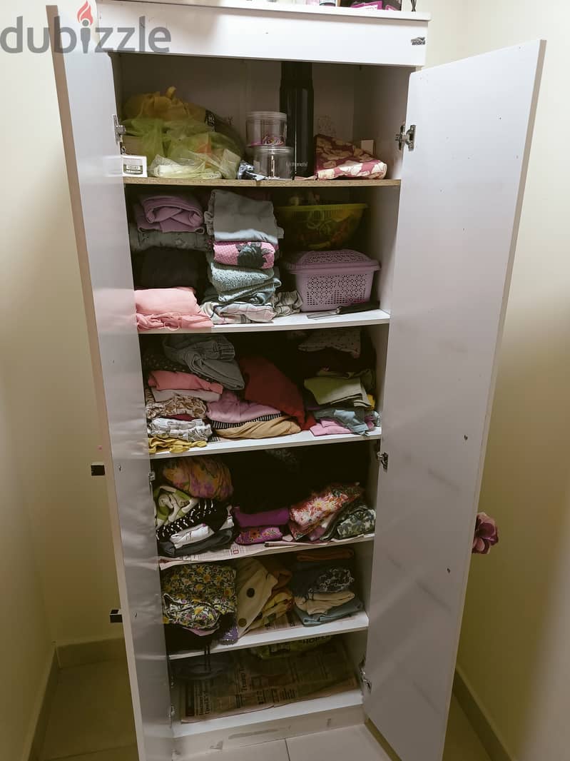 Kid wardrobe for sell 3