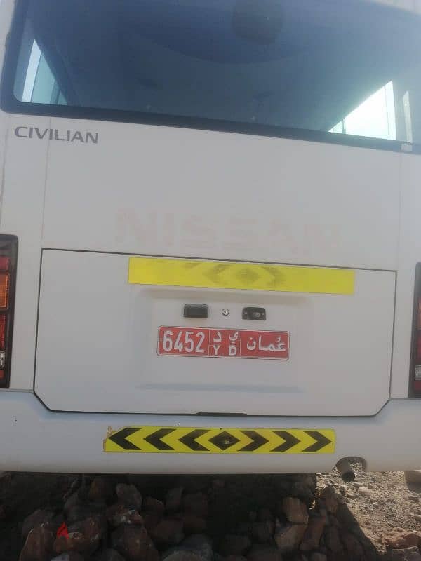 للبیع باص نیساں بترول2009 bus for sale Nissan99790031 2